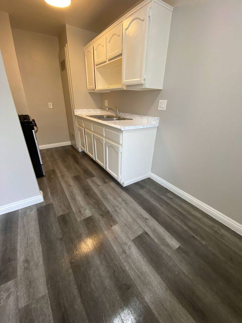 Apartment for rent at 1254 W Stoneridge Court, Ontario, CA 91762