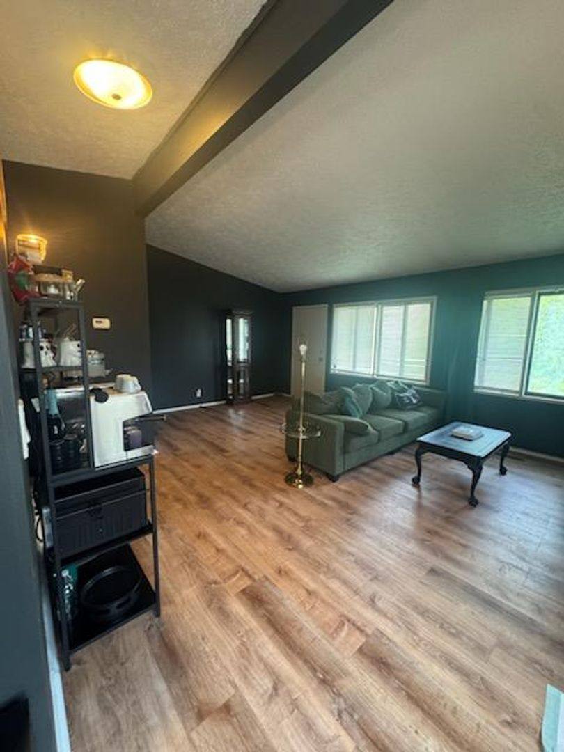 House for rent at 201 Woods Edge, Finleyville, PA 15332