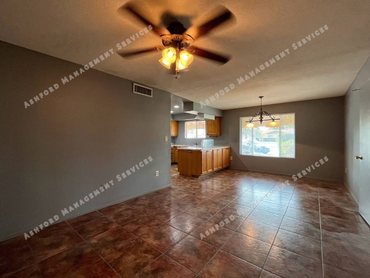 House for rent at 12229 N 48th Ave, Glendale, AZ 85304