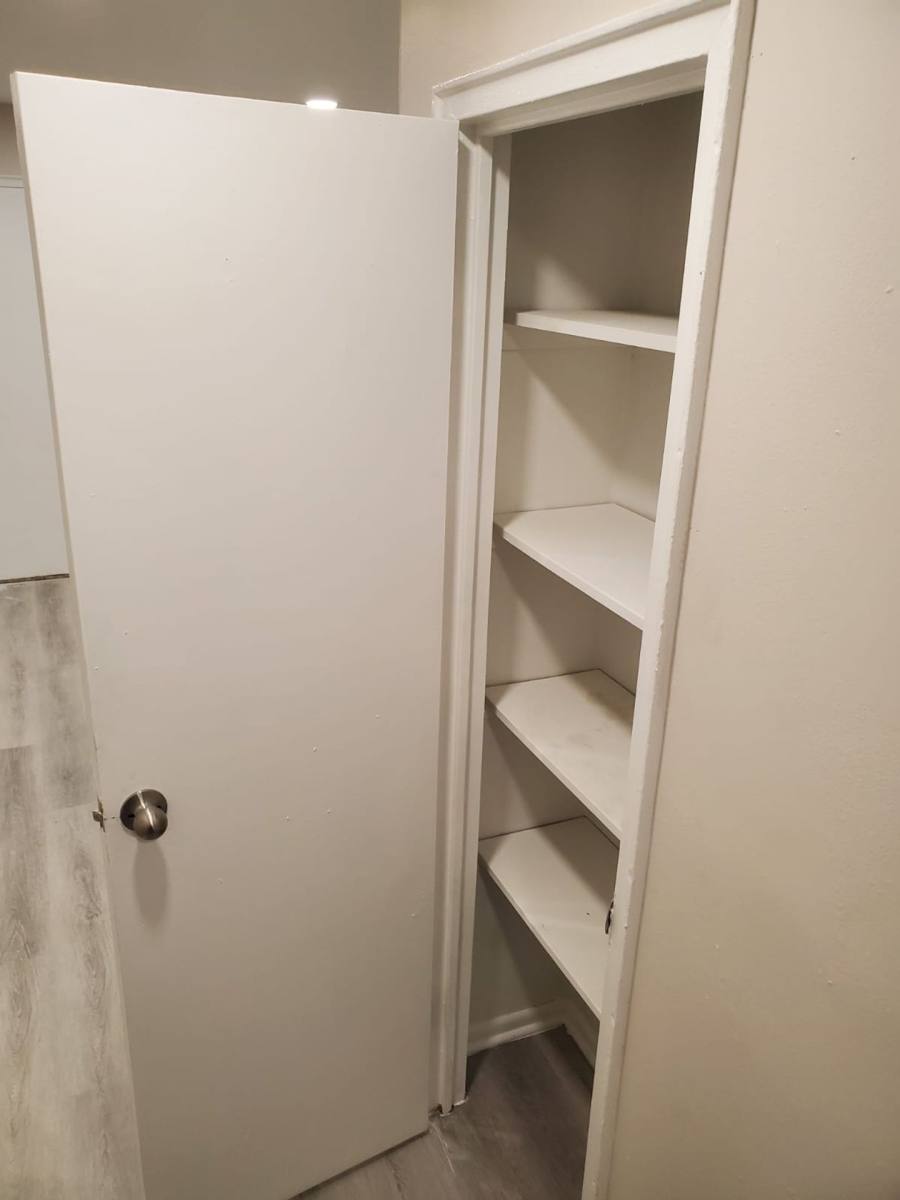Apartment for rent at 1300 W Albanus St, Philadelphia, PA 19141