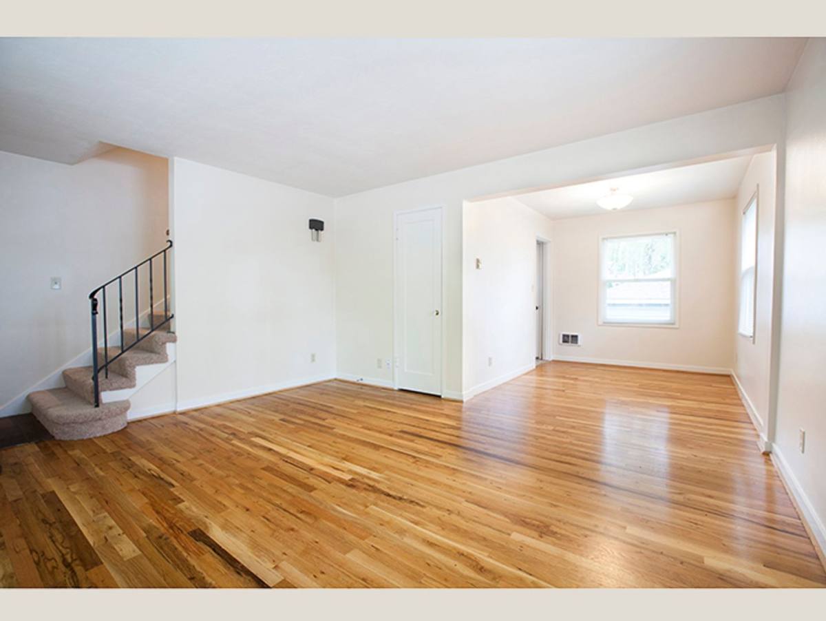 Townhouse for rent at 1826 SW Marlow Ave, Portland, OR 97225