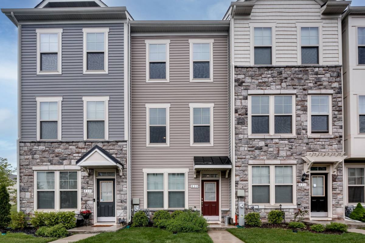 Townhouse for rent at 833 Jarrett Lane, Glen Burnie, MD 21060
