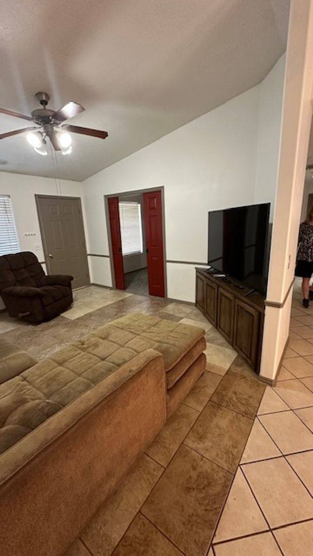 House for rent at 1040 N 1300 W, Saint George, UT 84770