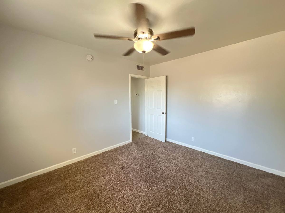 House for rent at 515 Cherokee Dr, Bakersfield, CA 93309