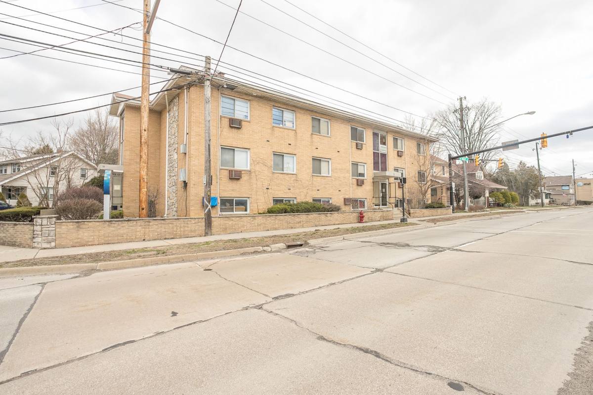 Apartment for rent at 76 W Bagley Rd, Berea, OH 44017