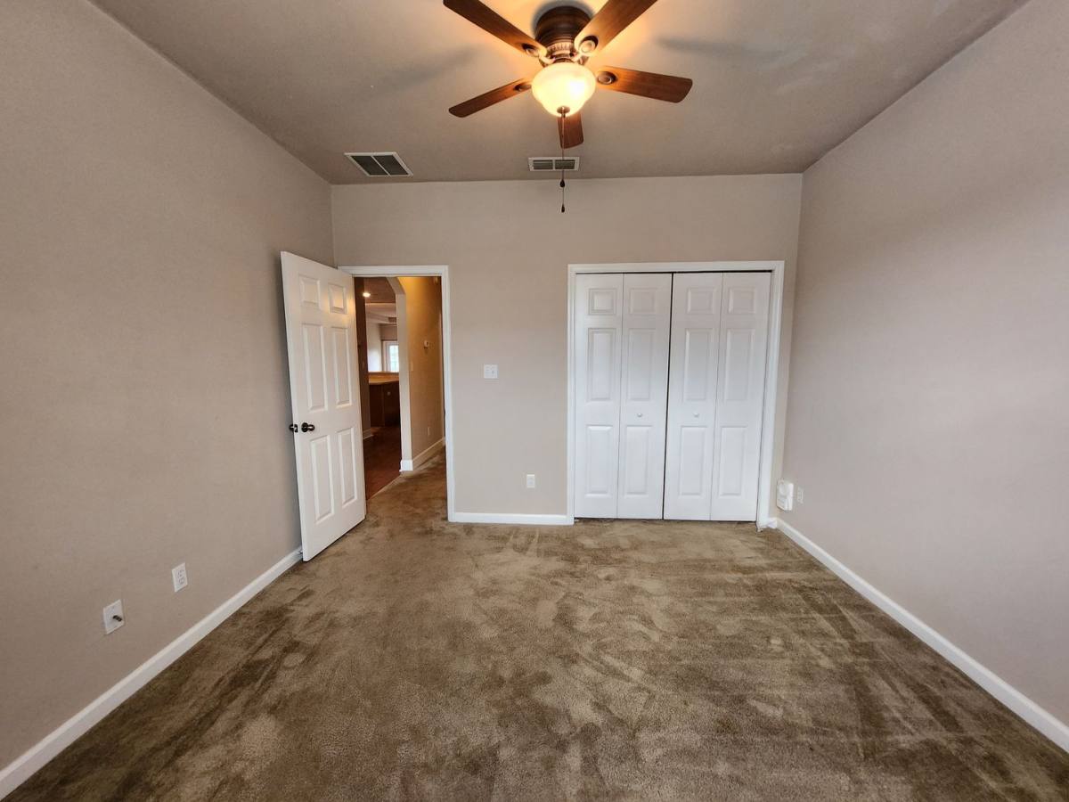 Townhouse for rent at 5521 Hampton Woods Way, Tallahassee, FL 32311