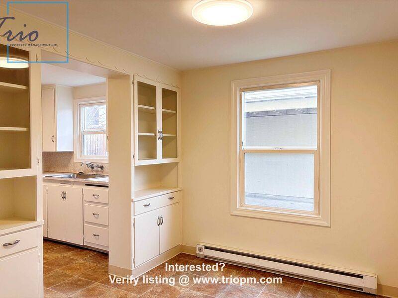 Apartment for rent at 1869 Hilyard St, Eugene, OR 97401