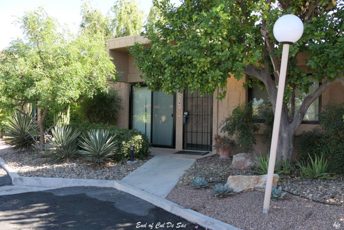 Condo for rent at 5547 Los Coyotes Dr, Palm Springs, CA 92264