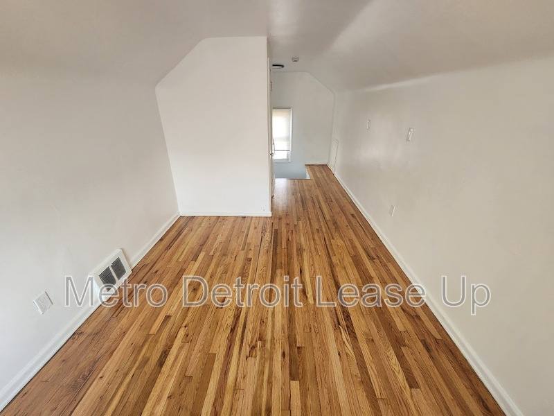 House for rent at 20110 Northlawn St, Detroit, MI 48221