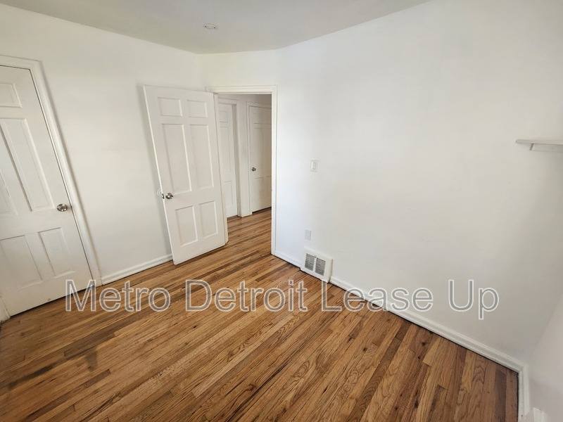 House for rent at 20110 Northlawn St, Detroit, MI 48221