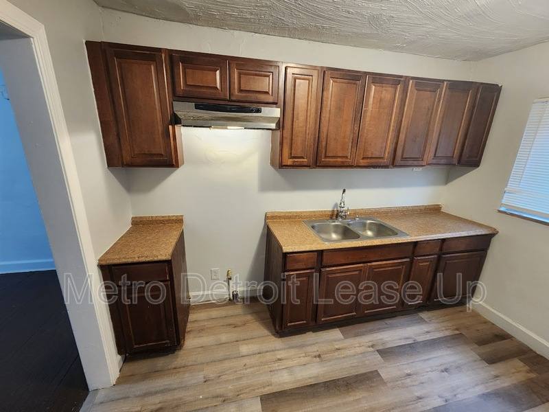 House for rent at 10724 Whitehill St, Detroit, MI 48224