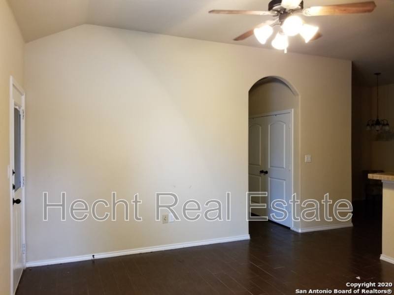 Apartment for rent at 1027 Brown Rock Dr #1, New Braunfels, TX 78130