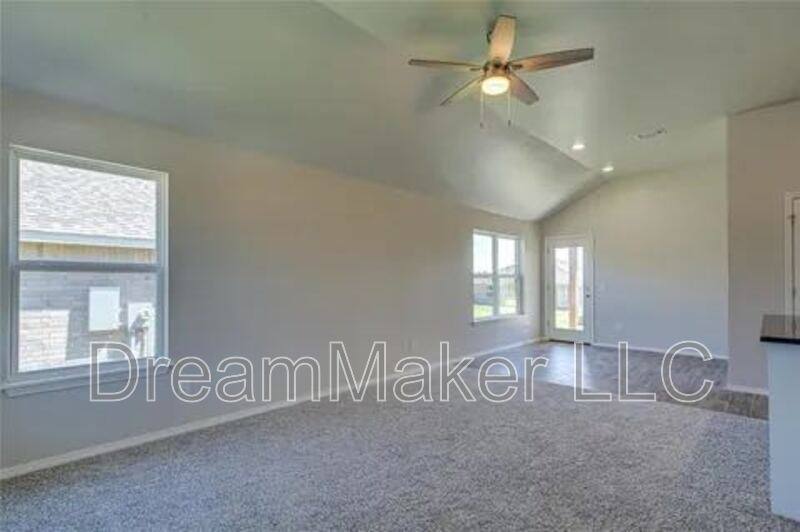 House for rent at 2401 S 28th Terrace, Chickasha, OK 73018