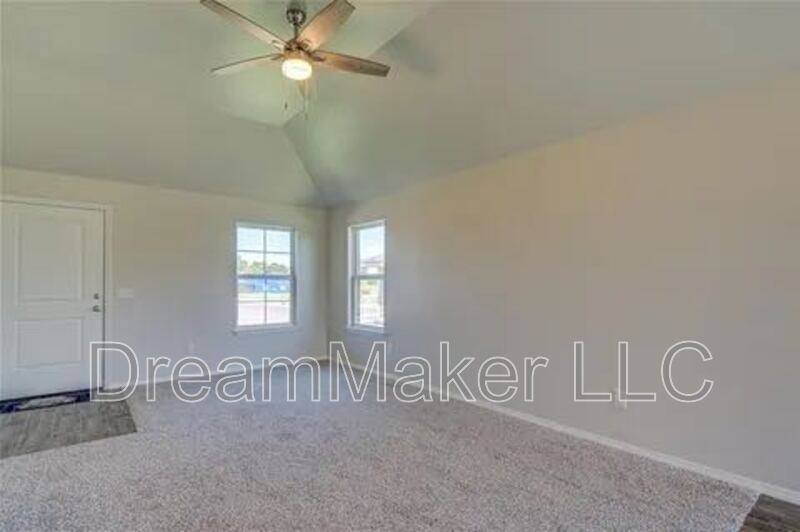 House for rent at 2401 S 28th Terrace, Chickasha, OK 73018