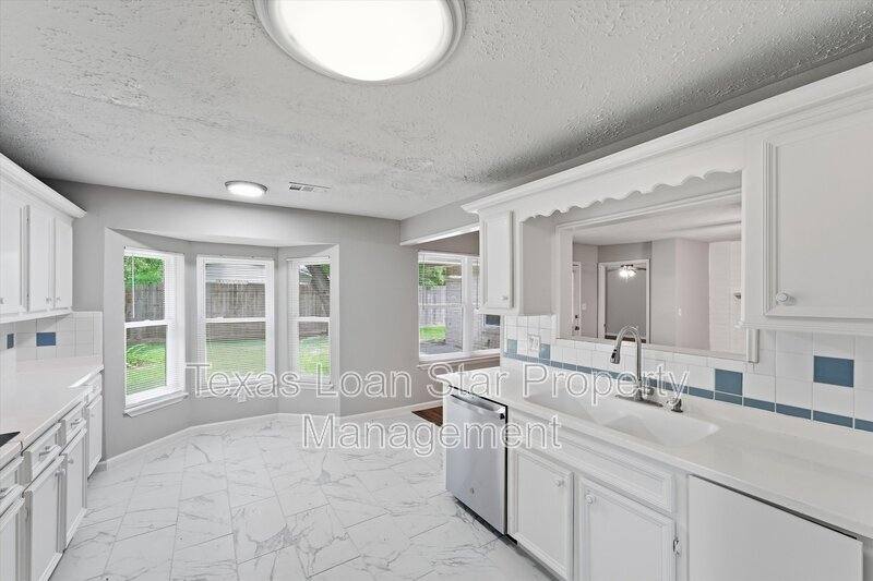 House for rent at 2042 Bridge Cross Lane, Houston, TX 77067