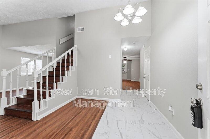 House for rent at 2042 Bridge Cross Lane, Houston, TX 77067