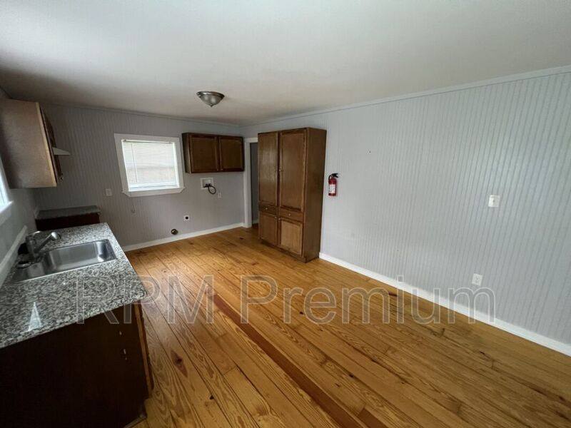 House for rent at 3647 Mission St, Baton Rouge, LA 70805