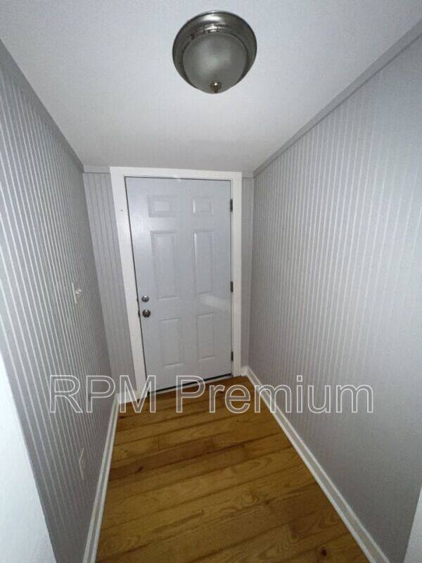 House for rent at 3647 Mission St, Baton Rouge, LA 70805