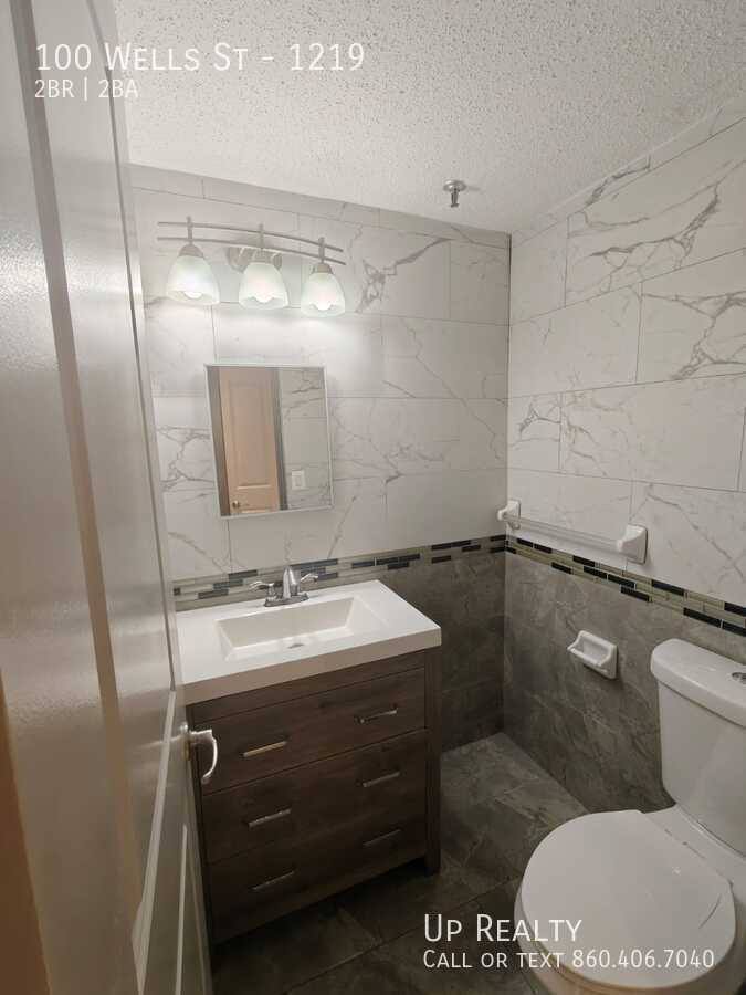 Apartment for rent at 100 Wells St, Hartford, CT 06103