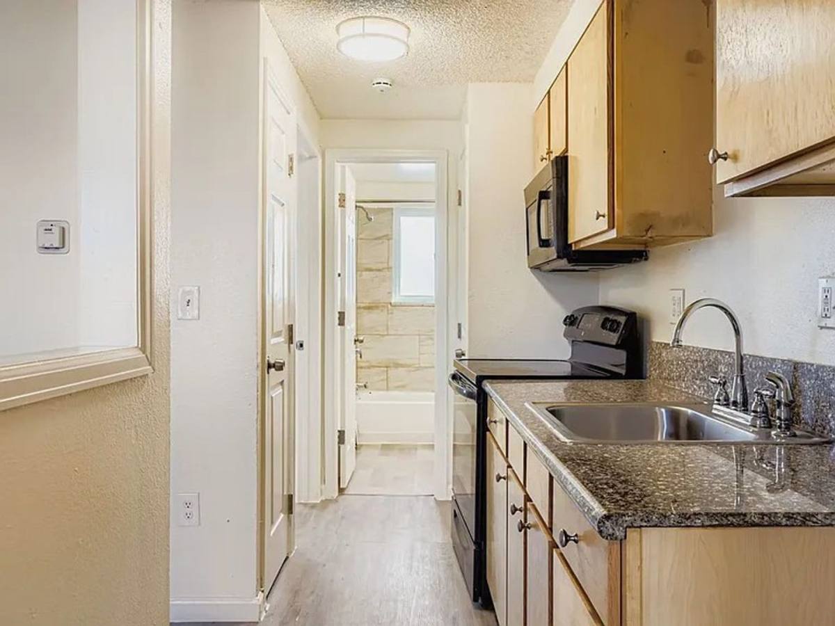 Apartment for rent at 11102 -11152 E, Aurora, CO 80010