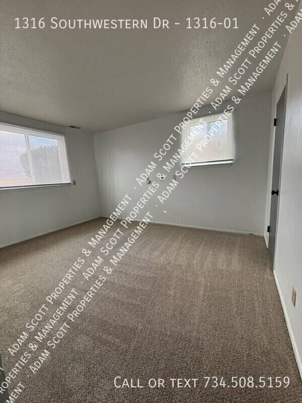 Apartment for rent at 1316 Southwestern Dr, Tecumseh, MI 49286
