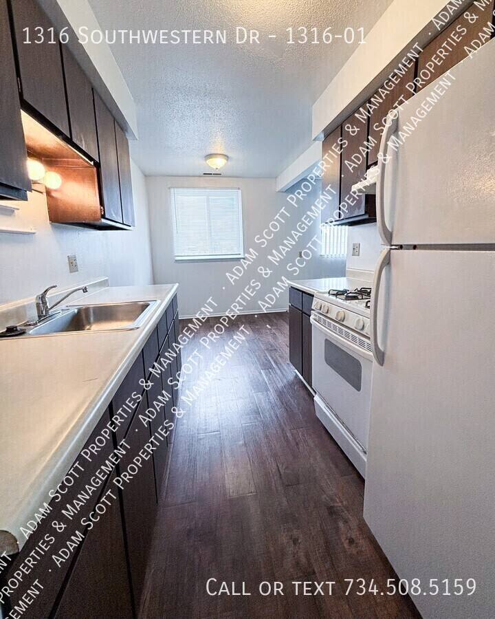 Apartment for rent at 1316 Southwestern Dr, Tecumseh, MI 49286