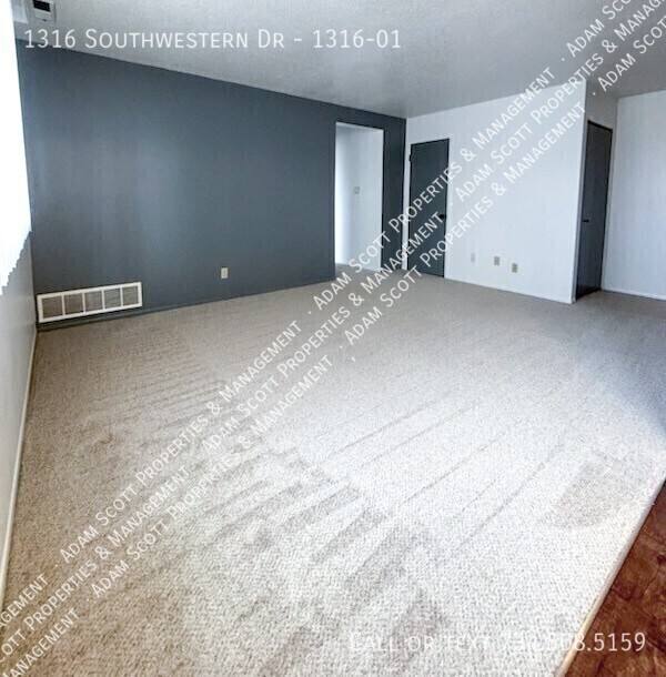 Apartment for rent at 1316 Southwestern Dr, Tecumseh, MI 49286