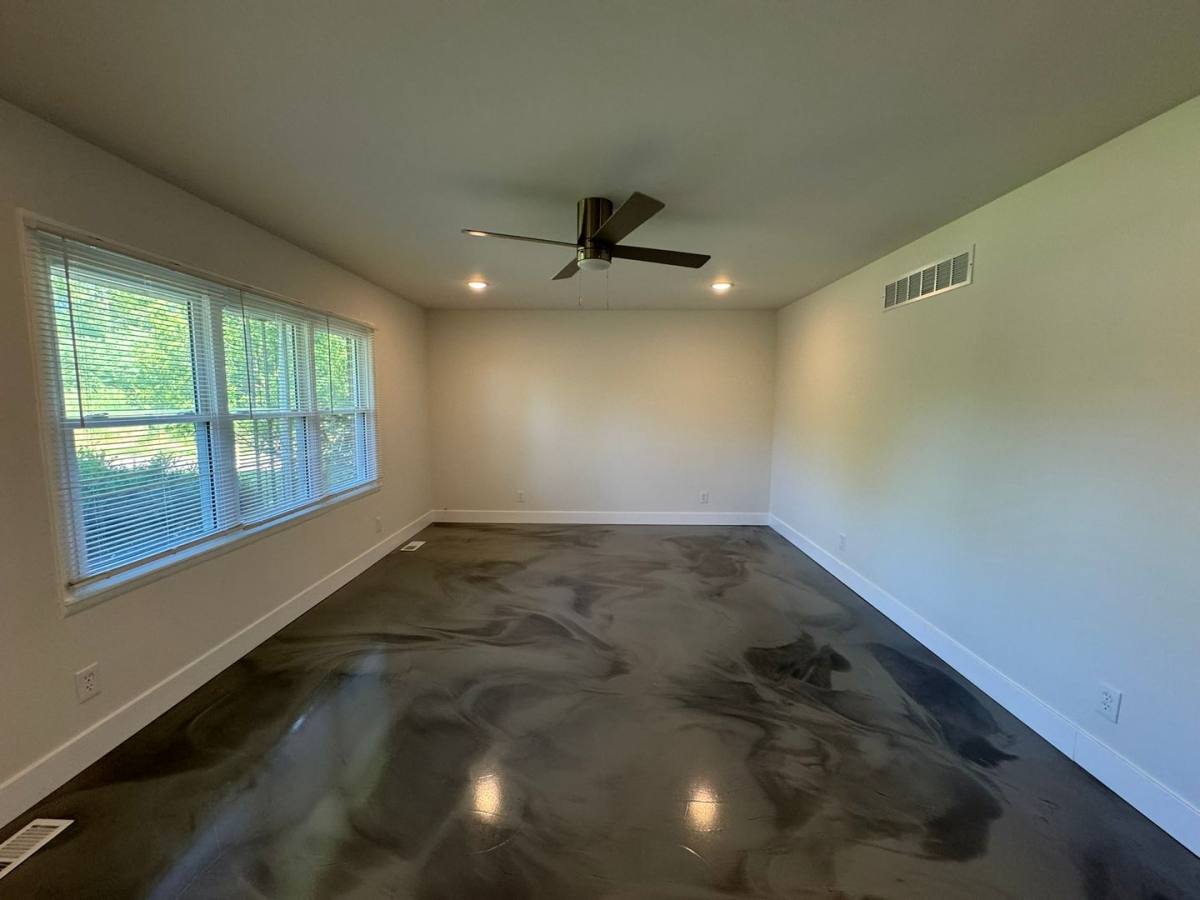 House for rent at 6550 S Old Village Rd, Columbia, MO 65203