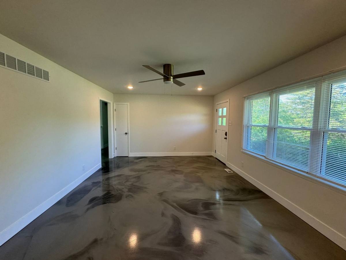 House for rent at 6550 S Old Village Rd, Columbia, MO 65203