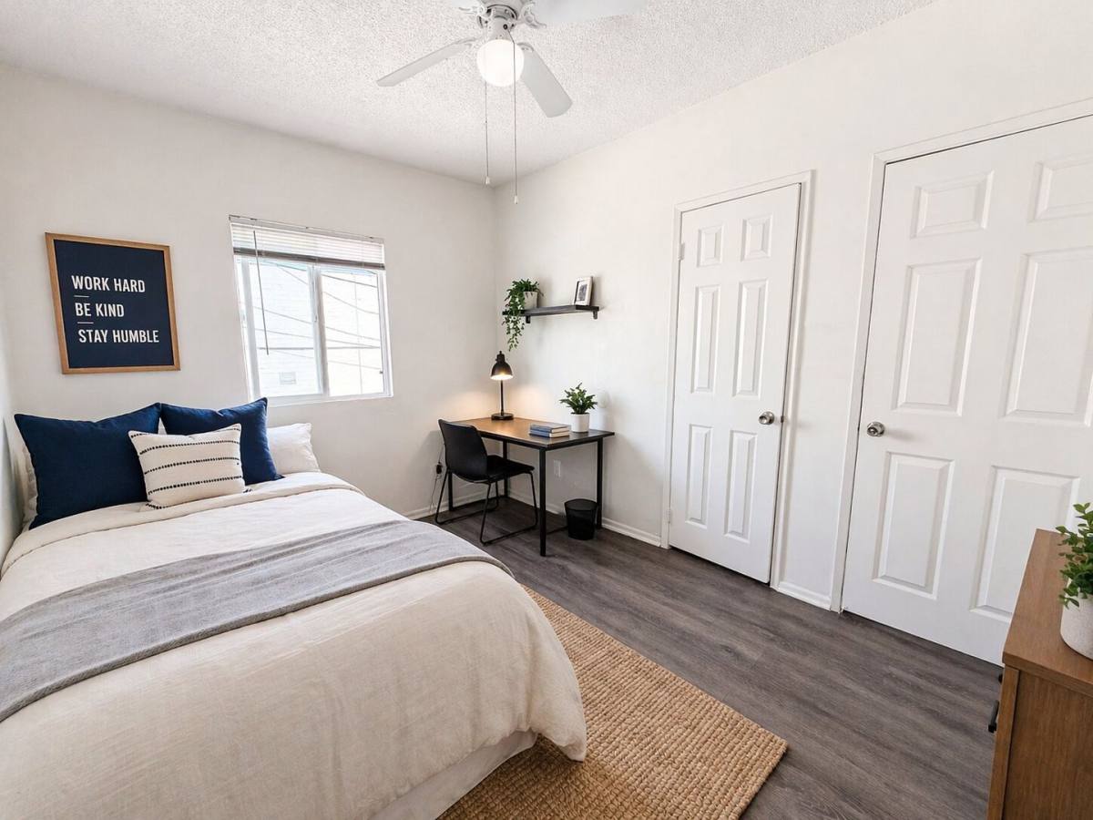 Apartment for rent at 1125, 1133 & 1137 W, Los Angeles, CA 90007