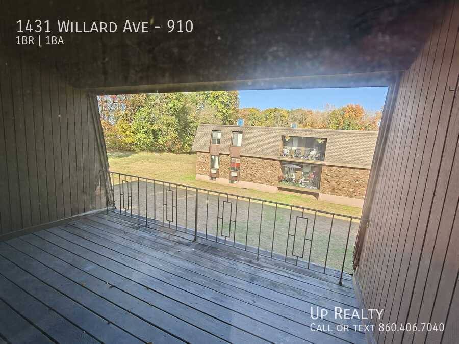 Apartment for rent at 1431 Willard Ave #910, Newington, CT 06111