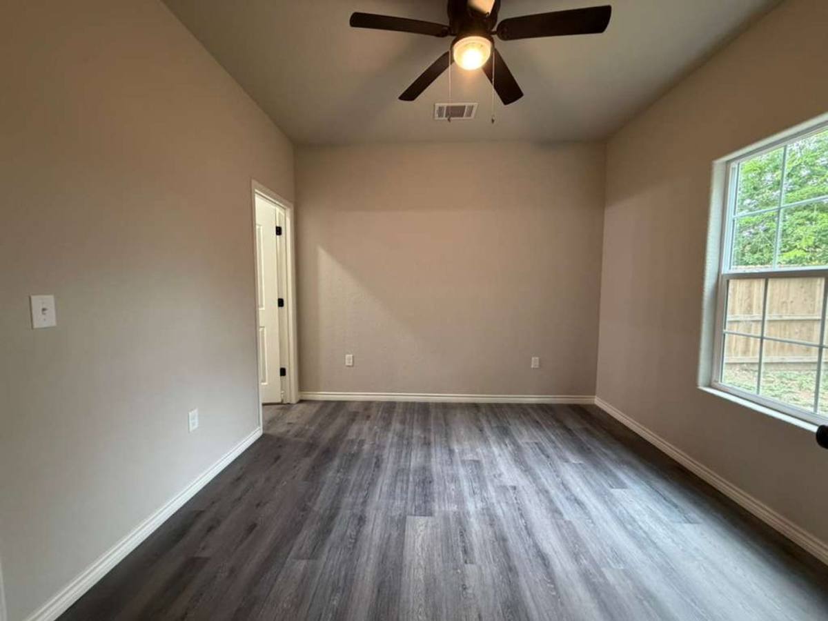 Apartment for rent at 7616 Windsor Oaks, San Antonio, TX 78239