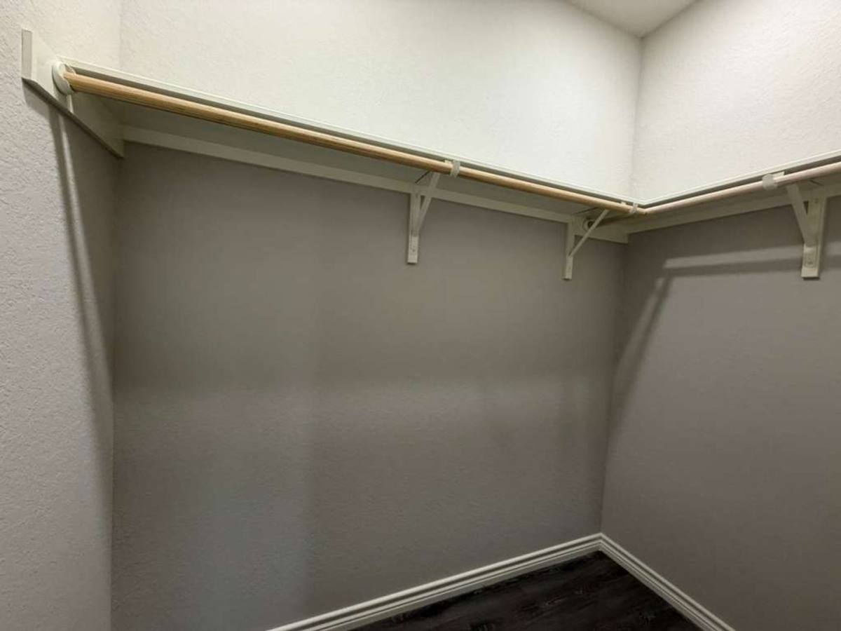 Apartment for rent at 7616 Windsor Oaks, San Antonio, TX 78239