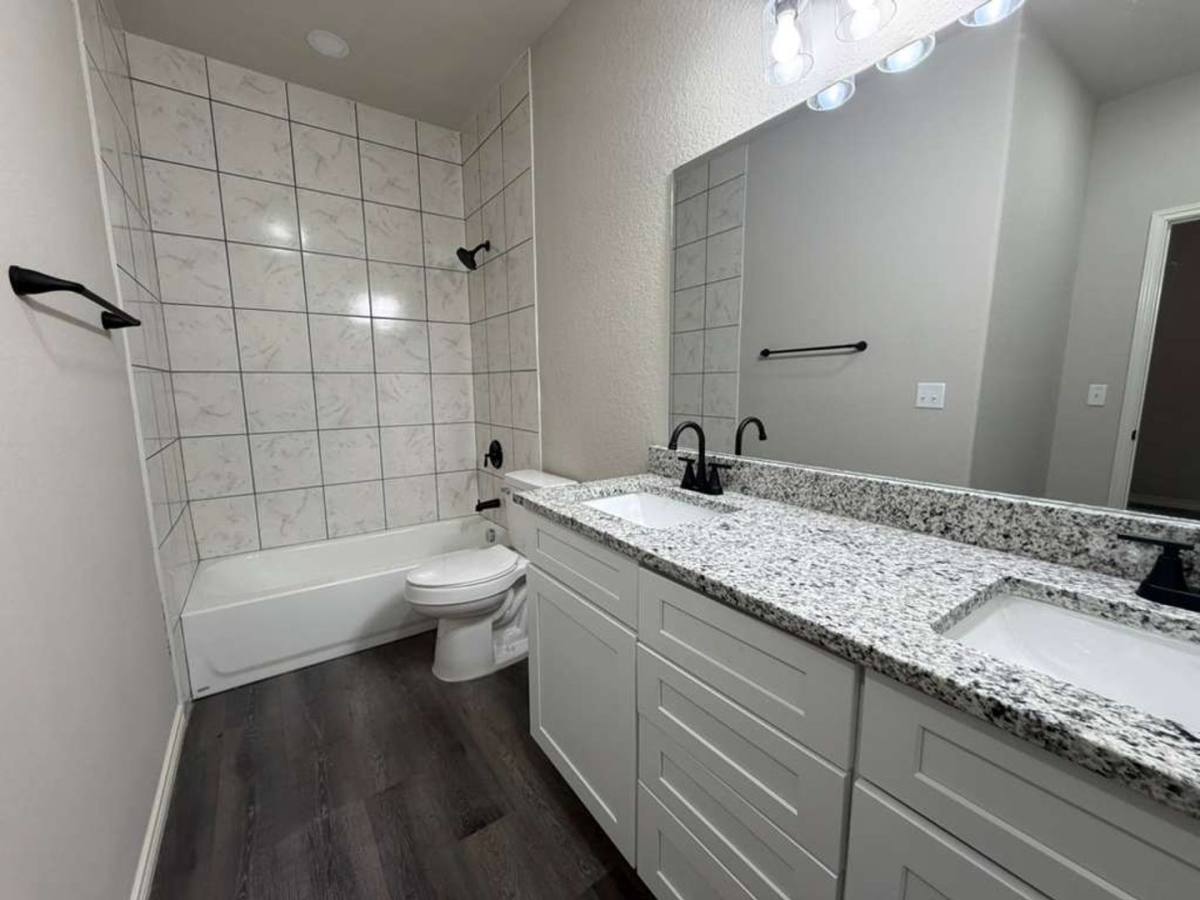 Apartment for rent at 7616 Windsor Oaks, San Antonio, TX 78239