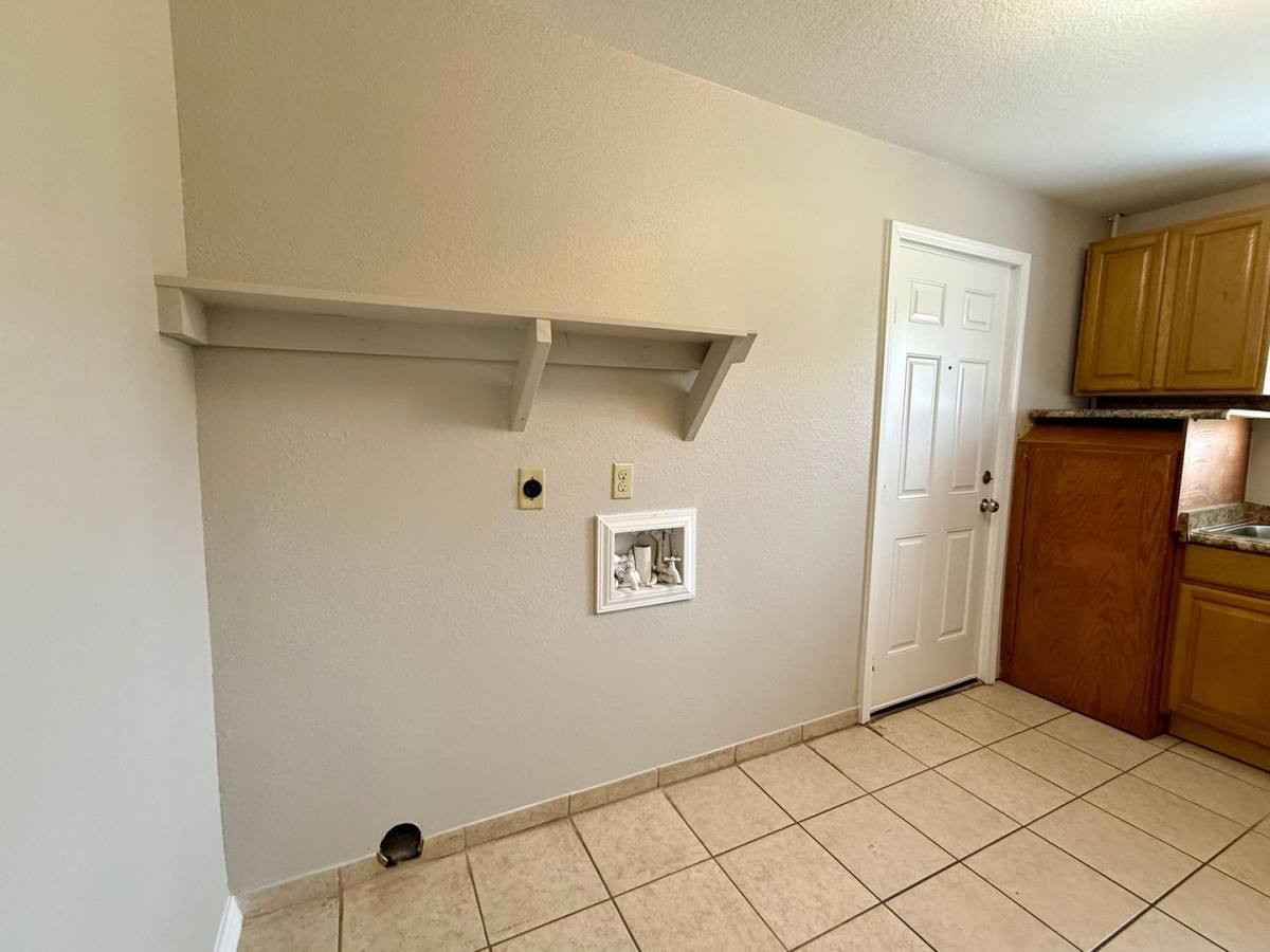 Apartment for rent at 204 N 16th Ave, Paragould, AR 72450