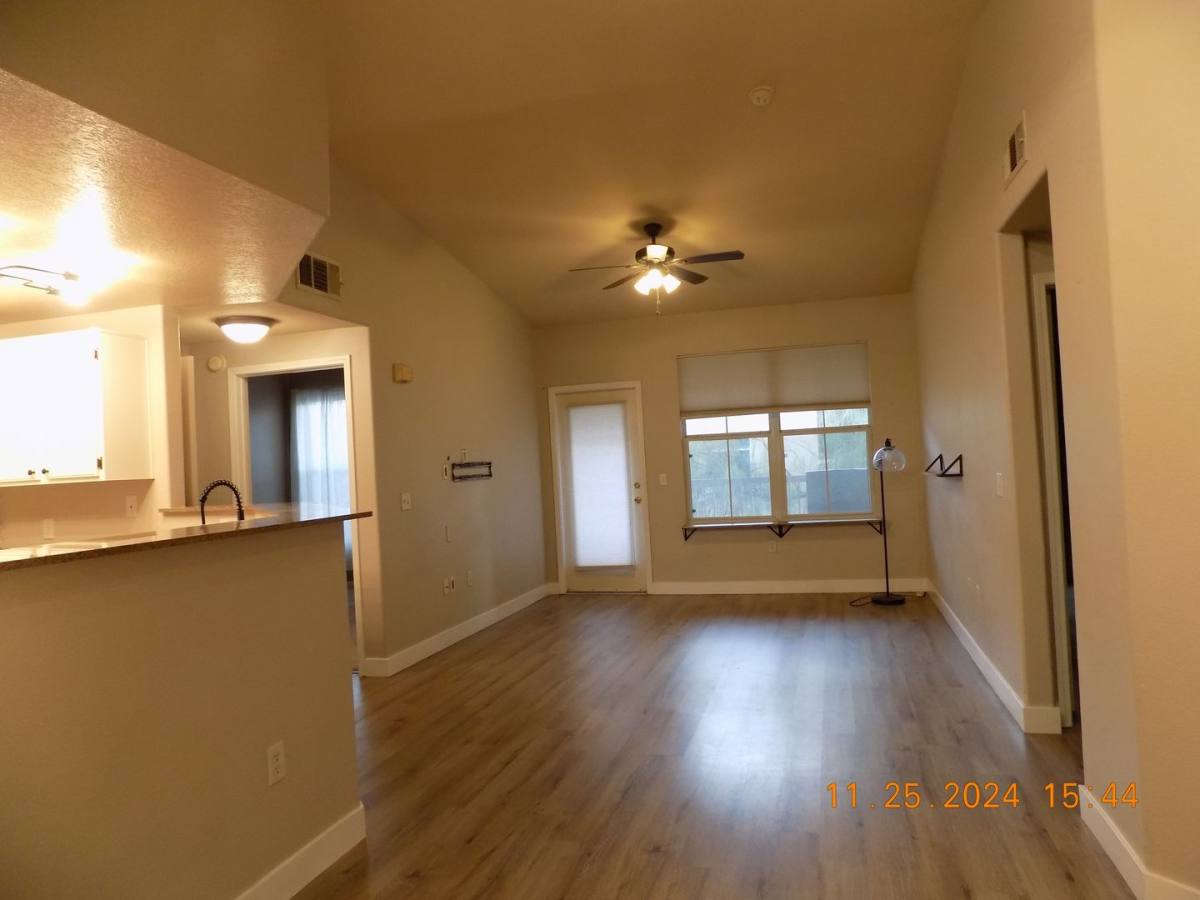 Apartment for rent at 9975 Peace Way, Las Vegas, NV 89117