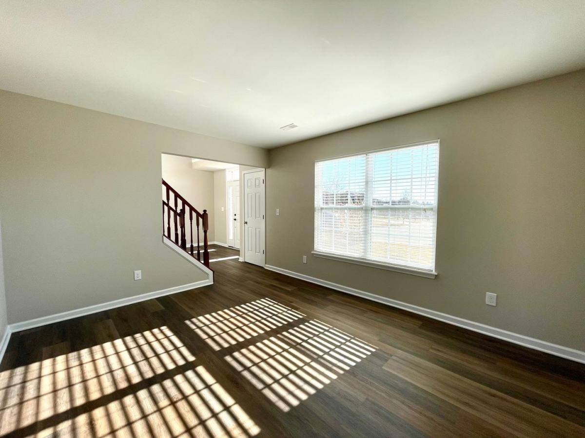 Apartment for rent at 17400 Stallion Way, Louisville, KY 40245