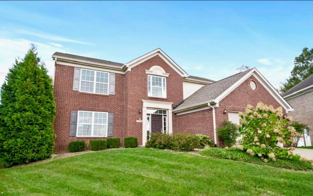 Apartment for rent at 17400 Stallion Way, Louisville, KY 40245