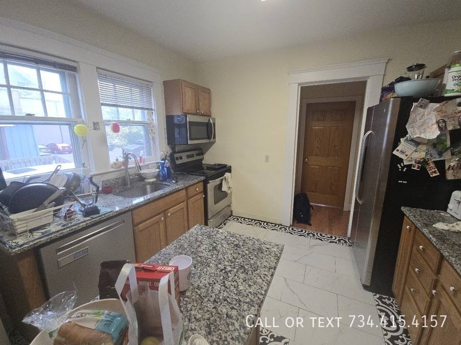 House for rent at 818 Packard St #THE M Blue Sign, Ann Arbor, MI 48104