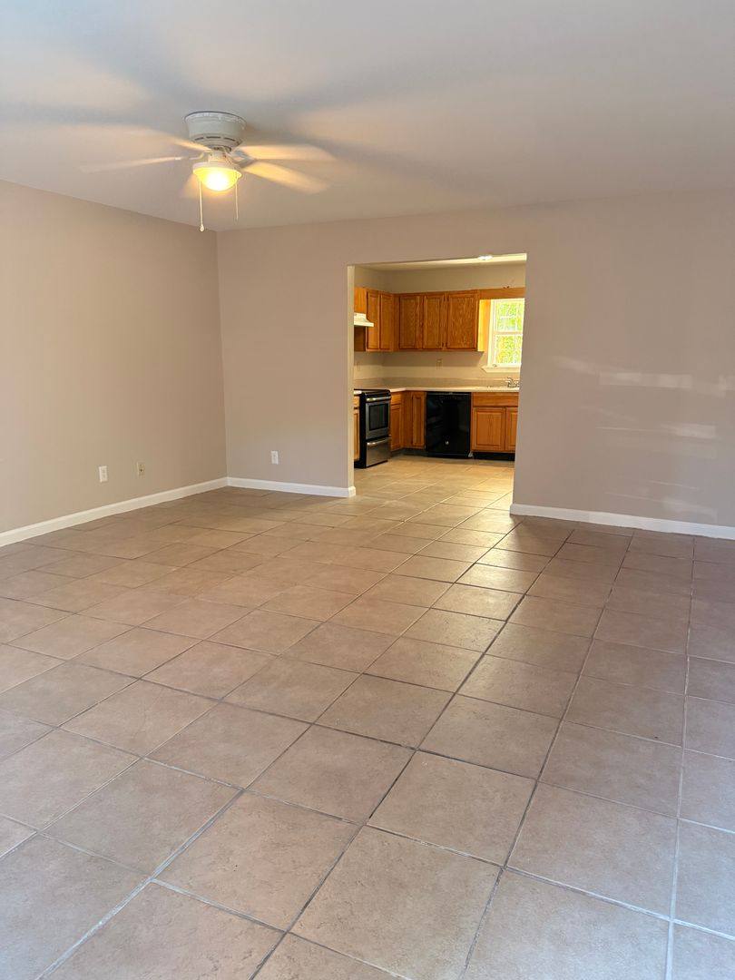 Apartment for rent at 57 Ashley Lauren Lane D, Rossville, GA 30741