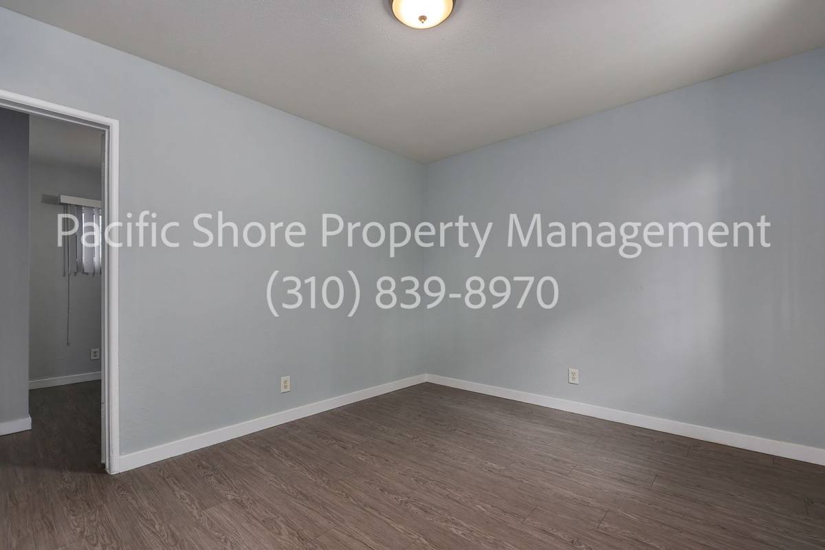 Apartment for rent at 1305 W 8th St, Los Angeles, CA 90017