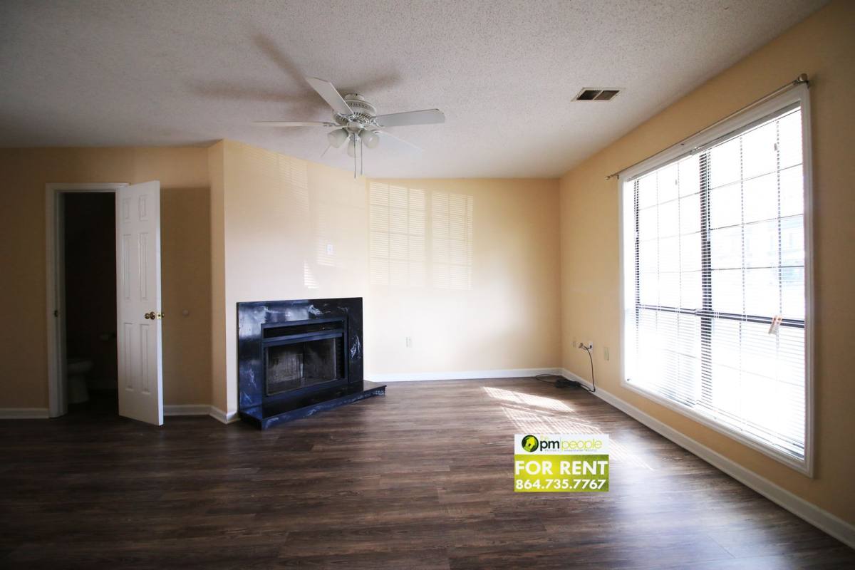 Apartment for rent at 13 Pointer Lane, Greenville, SC 29607