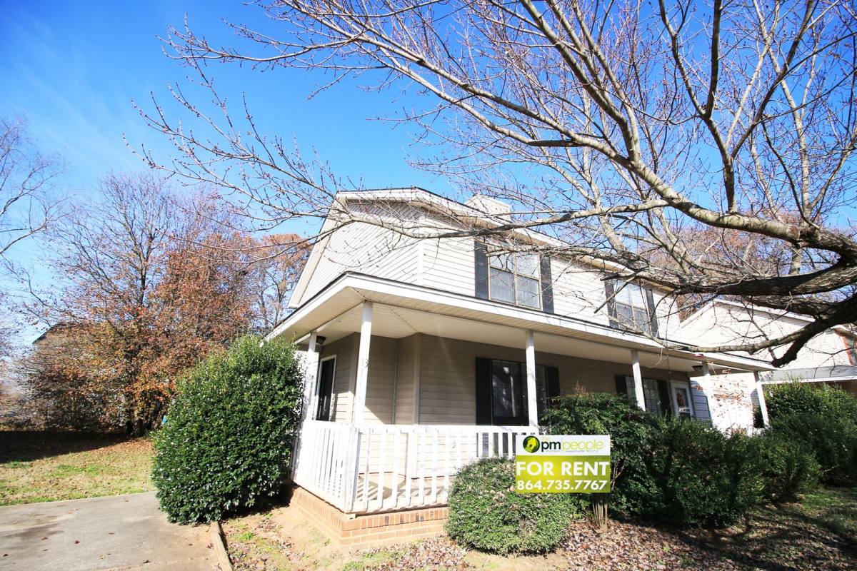 Apartment for rent at 13 Pointer Lane, Greenville, SC 29607