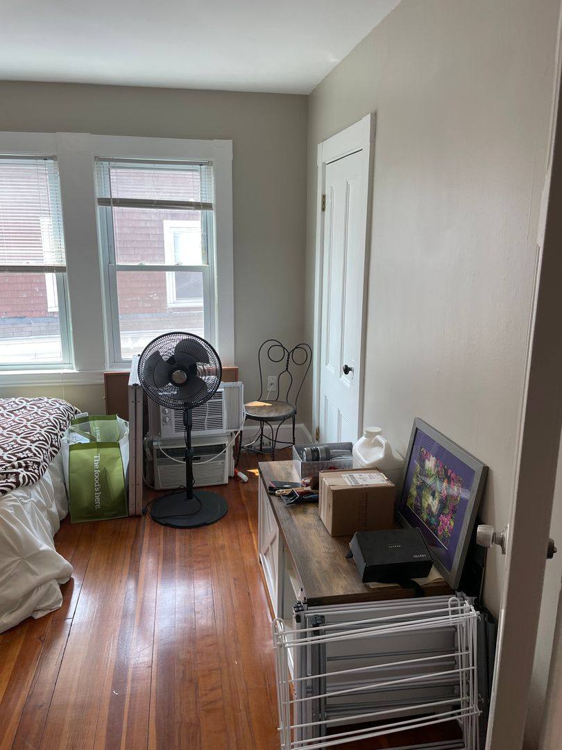 House for rent at 75 Bigelow St #2, Quincy, MA 02169