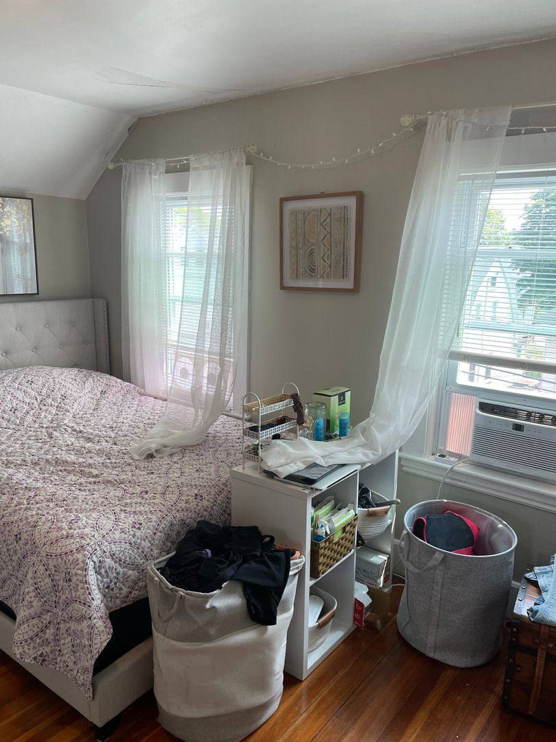 House for rent at 75 Bigelow St #2, Quincy, MA 02169