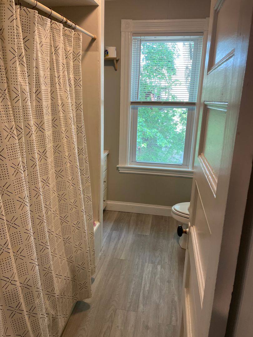 House for rent at 75 Bigelow St #2, Quincy, MA 02169