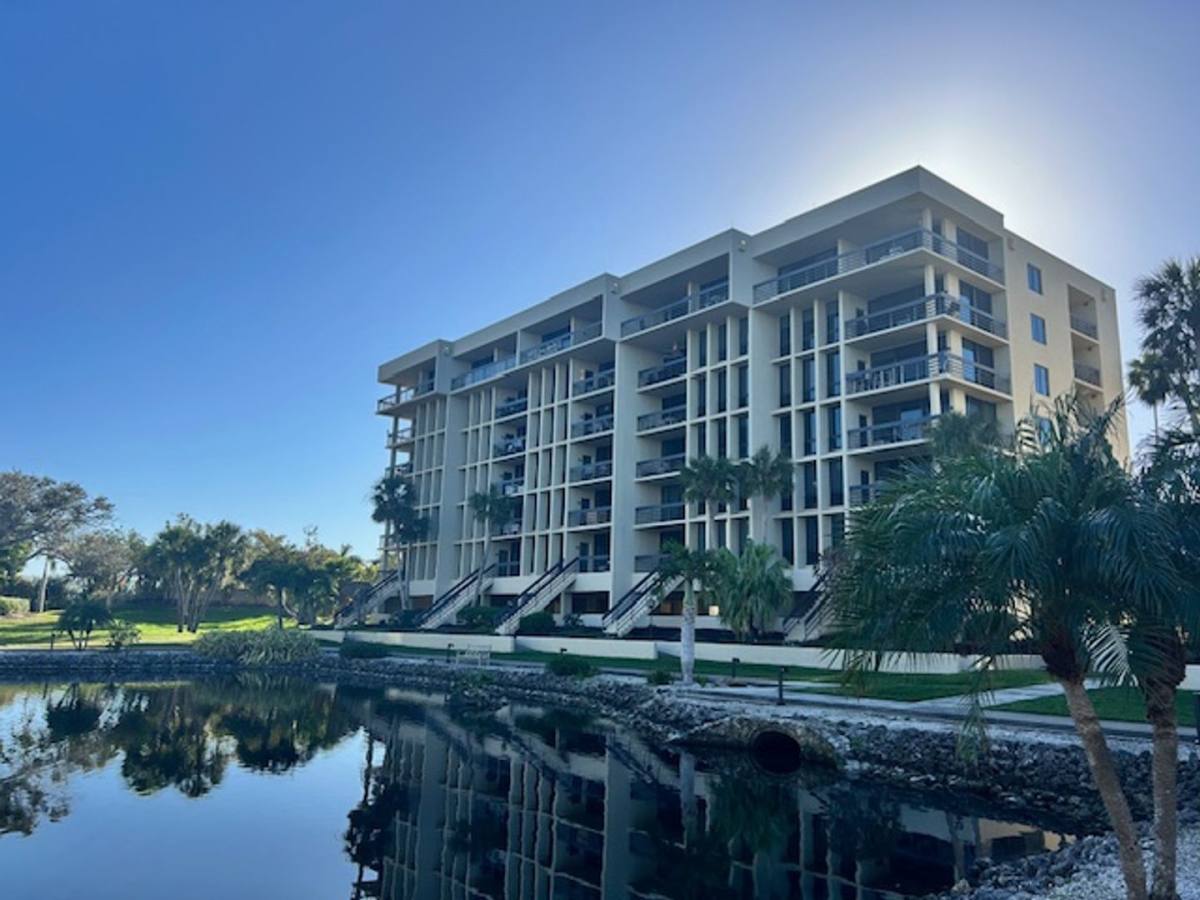 Condo for rent at 1095 Gulf of Mexico, Longboat Key, FL 34228