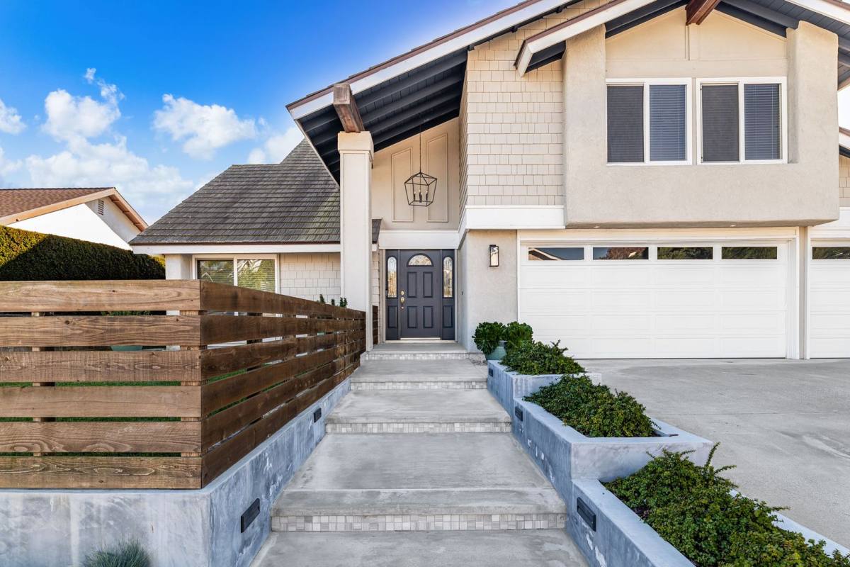 House for rent at 25392 Neptune Dr, Dana Point, CA 92629
