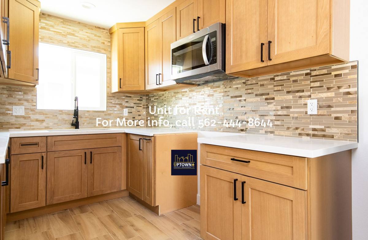 Townhouse for rent at 73175 Richfield St, Paramount, CA 90723