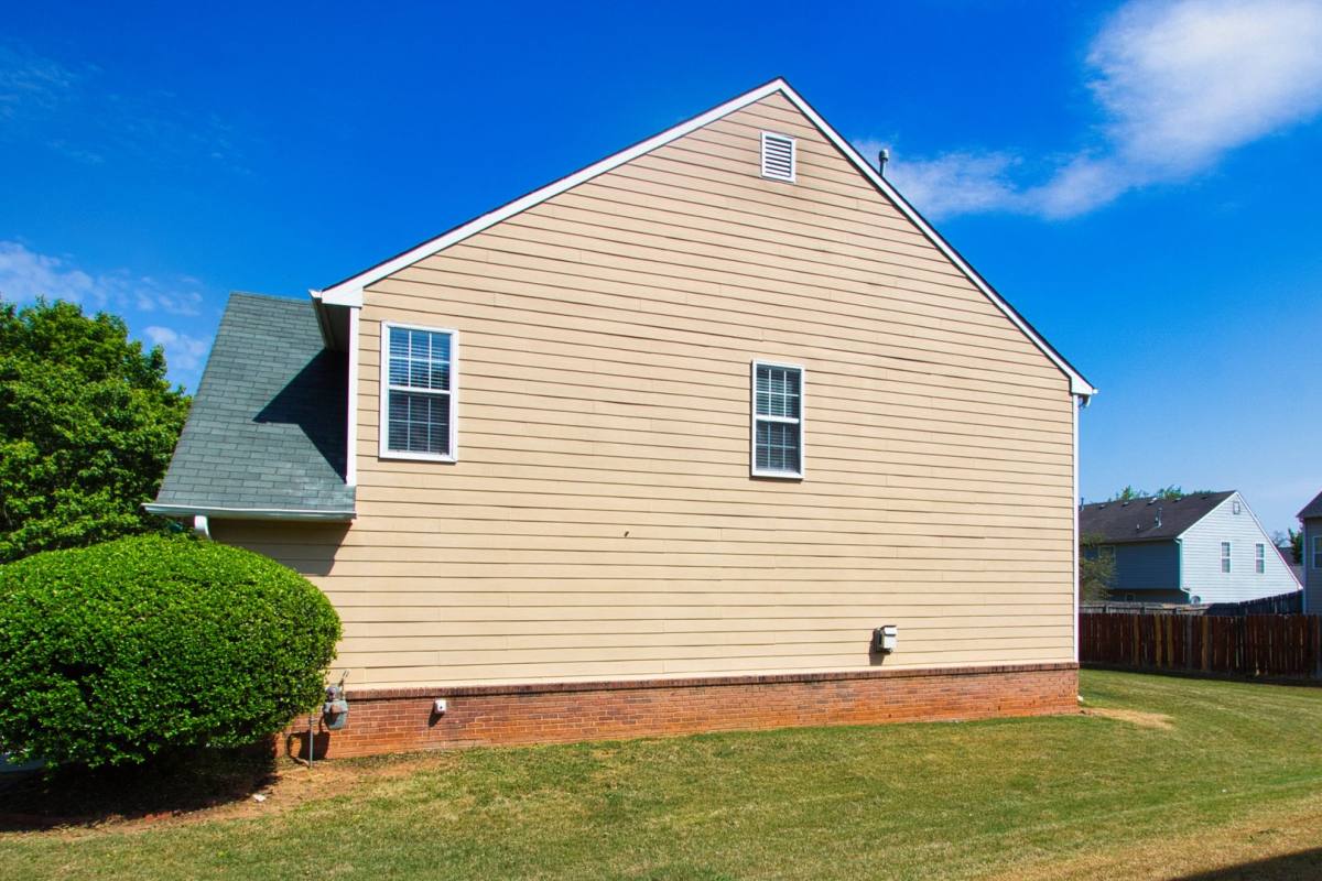 House for rent at 3292 Shady Valley Court, Loganville, GA 30052